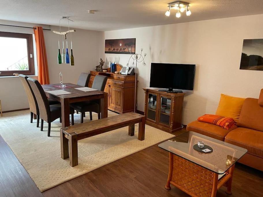 Ferienwohnung Zwischen Weinheim Und Hemsbach Екстер'єр фото